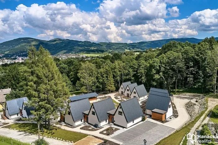 Prodej chaty, Lipová-lázně, 976 m2