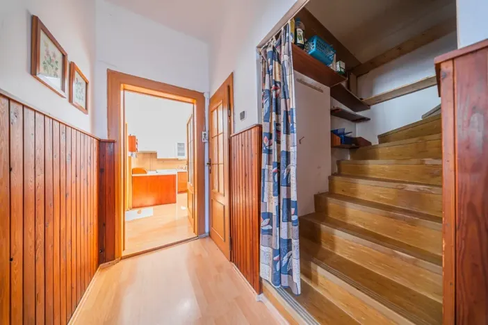 Prodej rodinného domu, Kladno, U zastávky, 176 m2