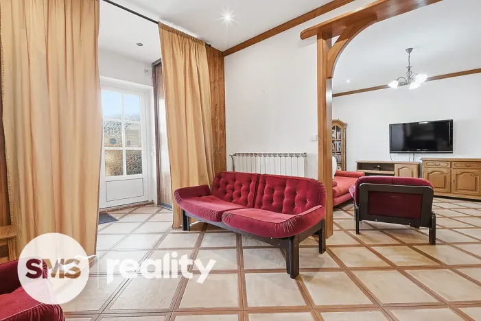 Prodej apartmánu, Štítary, 665 m2