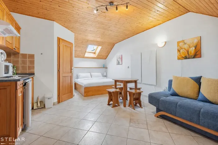 Prodej apartmánu, Štítary, 665 m2