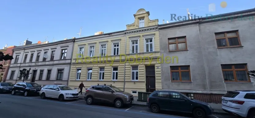 Pronájem bytu 1+1, Opava, Mánesova, 42 m2