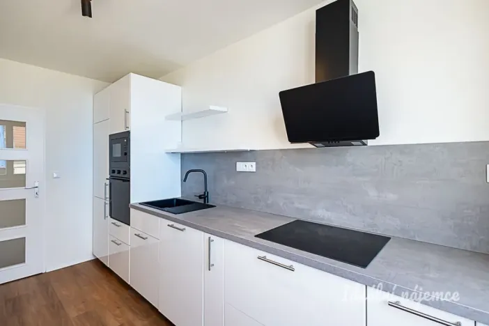 Pronájem bytu 3+1, Praha - Holešovice, Heřmanova, 68 m2