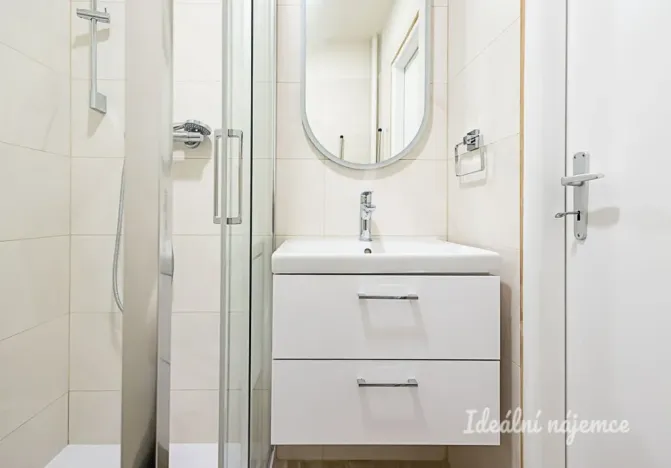 Pronájem bytu 3+1, Praha - Holešovice, Heřmanova, 68 m2