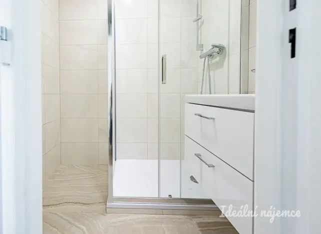 Pronájem bytu 3+1, Praha - Holešovice, Heřmanova, 68 m2