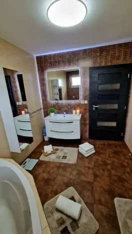 Prodej rodinného domu, Zajíčkov, 185 m2