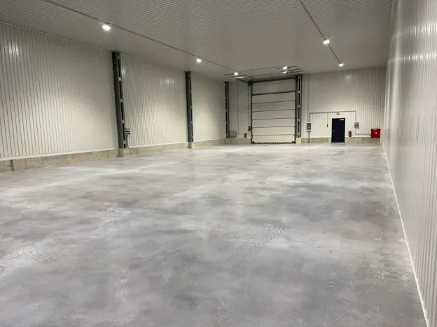 Pronájem skladu, Boršov nad Vltavou, Průmyslová, 400 m2