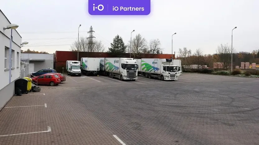 Prodej výrobních prostor, Kladno, Vašíčkova, 4429 m2