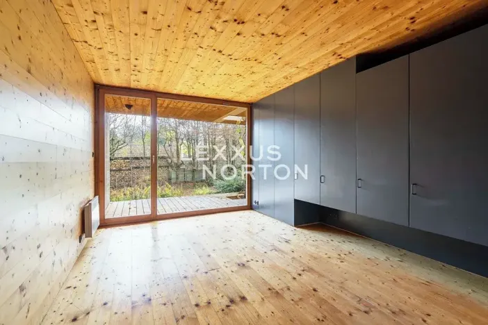 Prodej chaty, Mukařov, Lesní, 40 m2