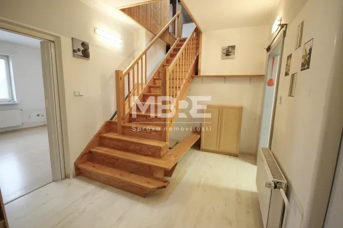 Pronájem bytu 5+1, Závada, 160 m2