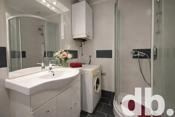 Pronájem bytu 2+kk, Karlovy Vary, náměstí Republiky, 55 m2