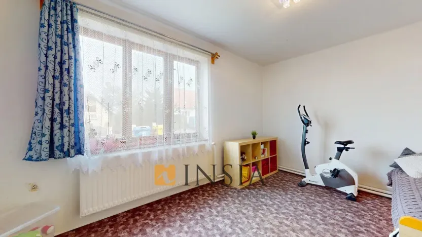 Prodej bytu 3+1, Svinaře, U Rybníka, 74 m2