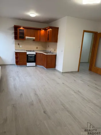 Pronájem bytu 2+kk, Braškov, V Podlískách, 64 m2