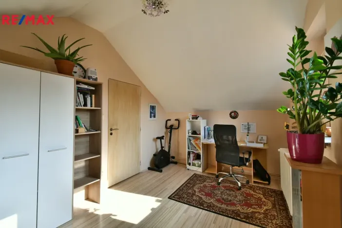 Prodej bytu 4+1, Hradec Králové, Prokopa Holého, 95 m2