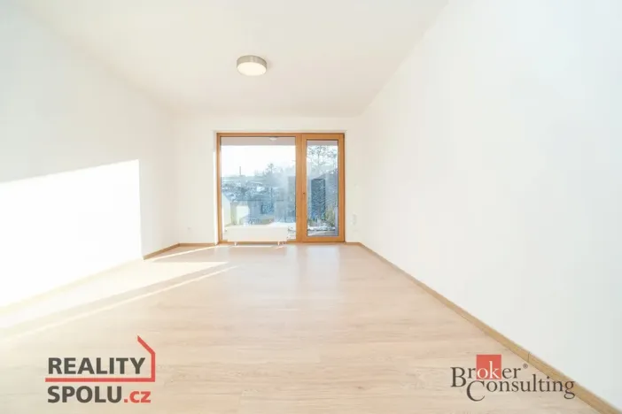 Pronájem bytu 1+kk, Slaný, Lázeňská, 35 m2