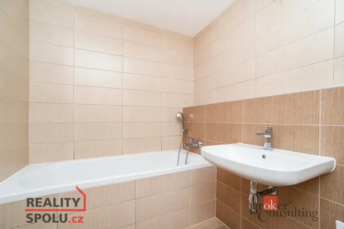 Pronájem bytu 1+kk, Slaný, Lázeňská, 35 m2