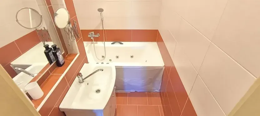 Pronájem bytu 3+1, Cheb, Valdštejnova, 83 m2