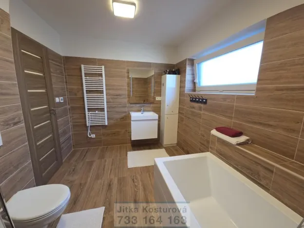 Prodej rodinného domu, Úvalno, 166 m2