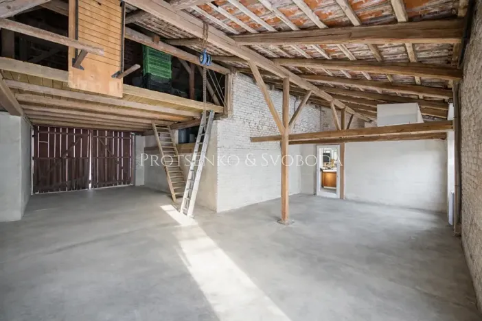 Prodej rodinného domu, Třebnouševes, 400 m2