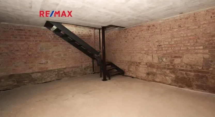 Pronájem obchodního prostoru, Plzeň, Slovanská, 41 m2