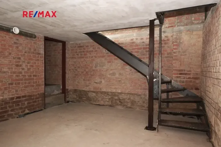 Pronájem obchodního prostoru, Plzeň, Slovanská, 41 m2