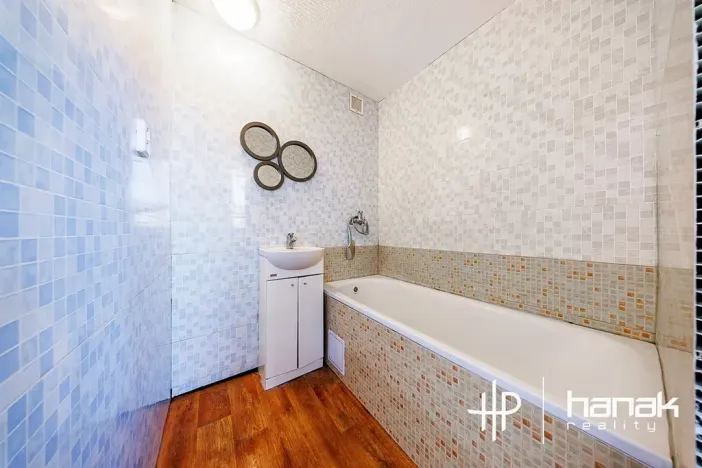 Pronájem bytu 2+1, Olomouc, tř. Kosmonautů, 51 m2