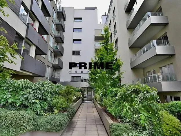 Pronájem bytu 2+kk, Praha - Žižkov, Prokopova, 56 m2