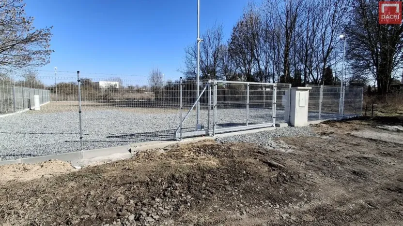 Pronájem komerčního pozemku, Olomouc, Dolní novosadská, 743 m2