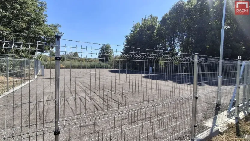 Pronájem komerčního pozemku, Olomouc, Dolní novosadská, 743 m2