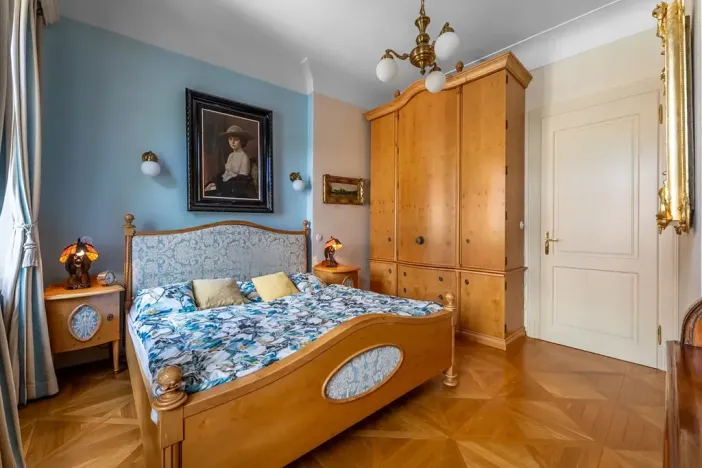 Pronájem bytu 3+1, Praha - Malá Strana, U lužického semináře, 111 m2