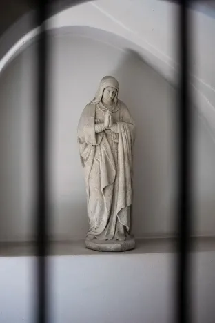 Pronájem bytu 3+1, Praha - Malá Strana, U lužického semináře, 111 m2