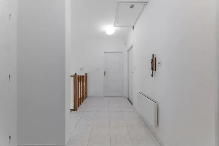 Prodej rodinného domu, Družec, V Zátiší, 289 m2