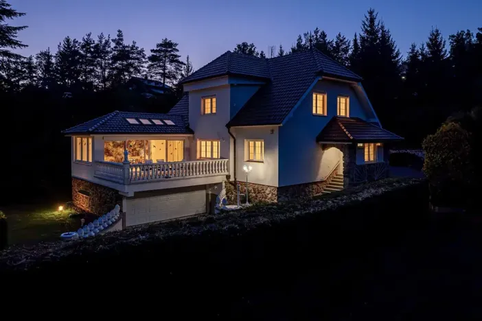 Prodej rodinného domu, Družec, V Zátiší, 289 m2