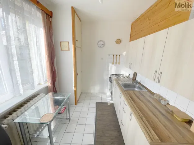 Prodej bytu 2+1, Louny, Tyršovo nám., 52 m2