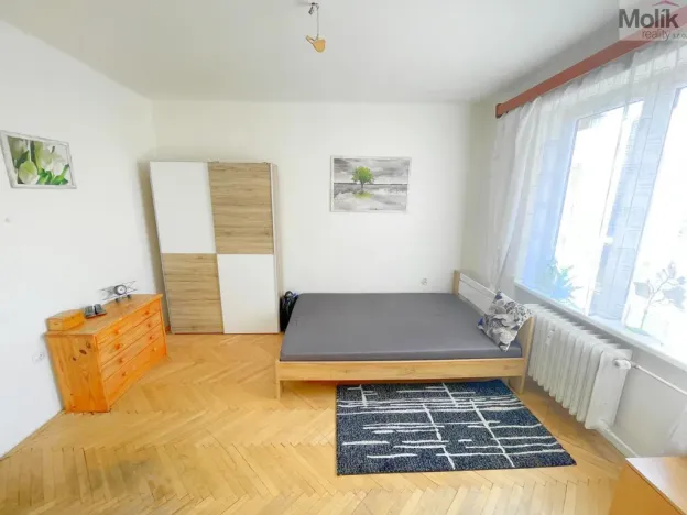 Prodej bytu 2+1, Louny, Tyršovo nám., 52 m2