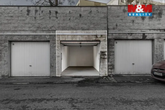 Pronájem garáže, Liberec, Nádvorní, 17 m2