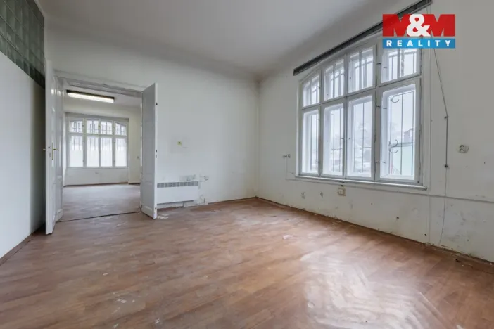 Prodej rodinného domu, Kraslice, B. Smetany, 710 m2