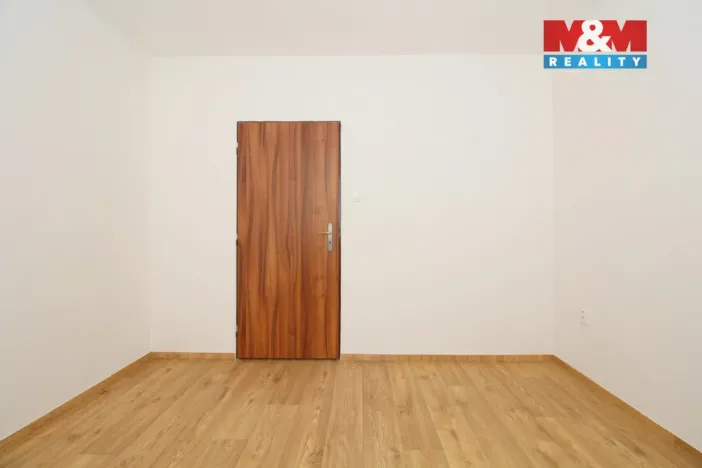 Prodej bytu 3+1, Smidary, Zahradní, 82 m2