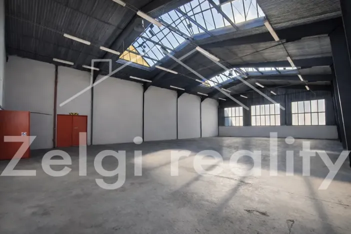 Pronájem skladu, Břeclav, 1705 m2