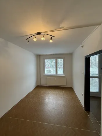 Pronájem bytu 4+1, Liberec, Dobiášova, 97 m2