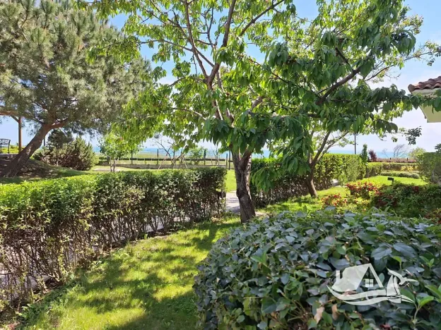 Prodej bytu 3+kk, Aheloy, Bulharsko, 104 m2