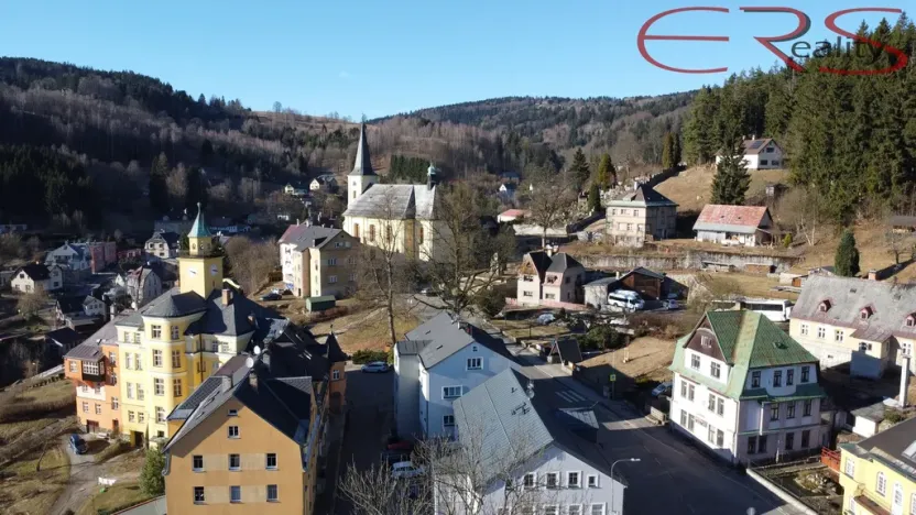 Prodej rodinného domu, Janov nad Nisou, 250 m2