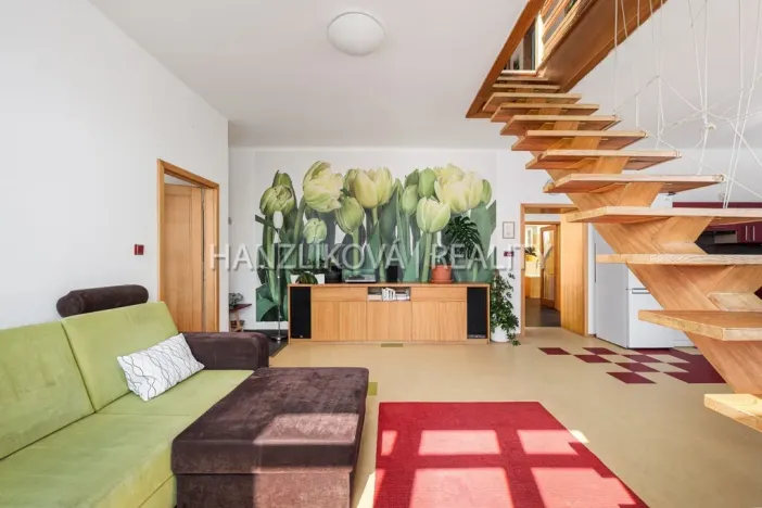 Prodej bytu 4+kk, České Budějovice - České Budějovice 6, M. Vydrové, 143 m2