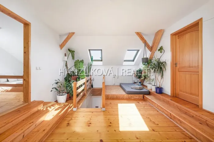 Prodej bytu 4+kk, České Budějovice - České Budějovice 6, M. Vydrové, 143 m2