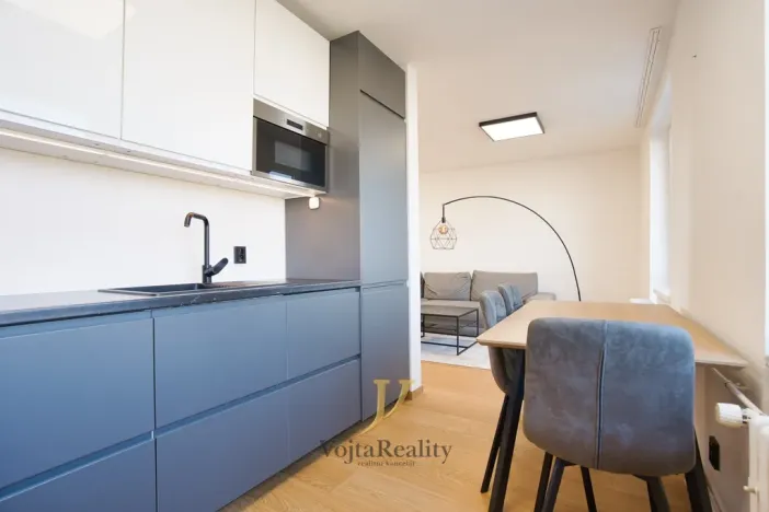 Prodej bytu 3+kk, Přerov - Přerov I-Město, nábř. Protifašistických bojovníků, 63 m2