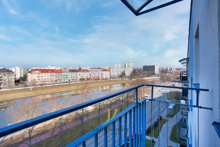 Prodej bytu 3+kk, Přerov - Přerov I-Město, nábř. Protifašistických bojovníků, 63 m2