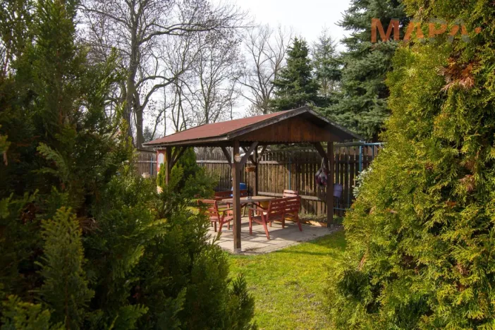 Prodej rodinného domu, Březno - Střezov, 200 m2