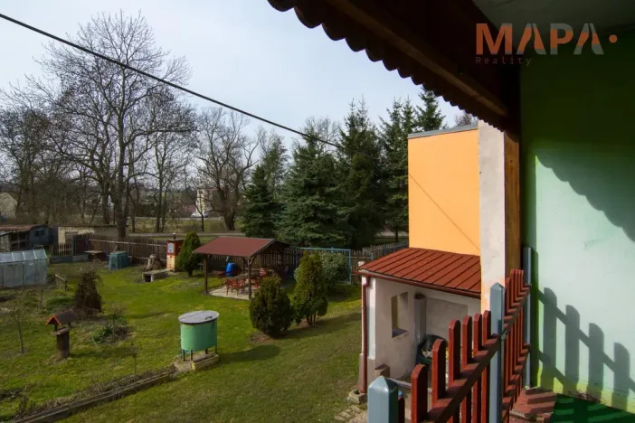 Prodej rodinného domu, Březno - Střezov, 200 m2