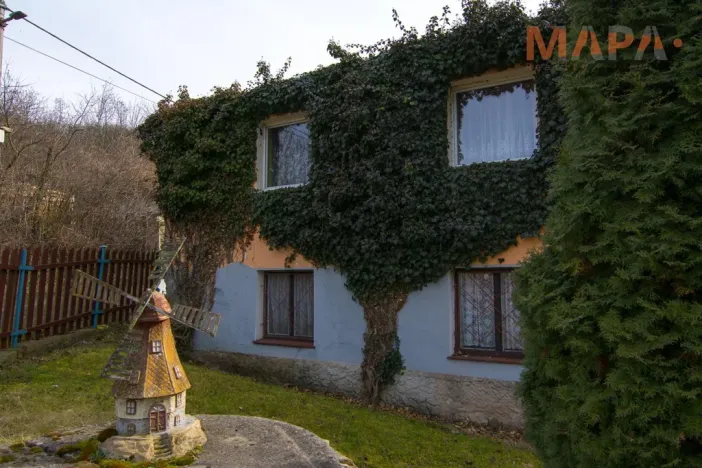 Prodej rodinného domu, Březno - Střezov, 200 m2