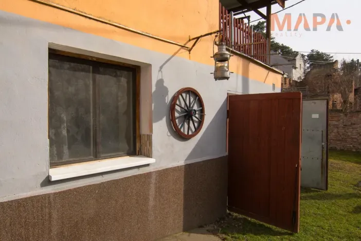 Prodej rodinného domu, Březno - Střezov, 200 m2