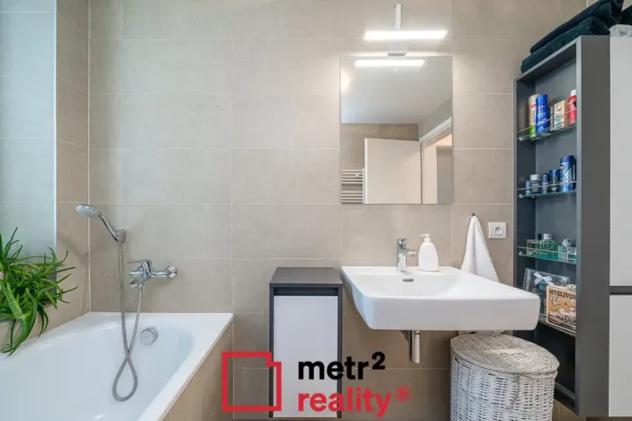 Pronájem bytu 2+kk, Olomouc, Hněvotínská, 70 m2